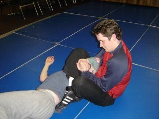 $keylock-armbar-6.jpg