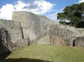 $great zimbabwe.jpg