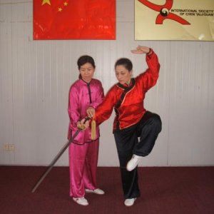 Chen Peiju and her student