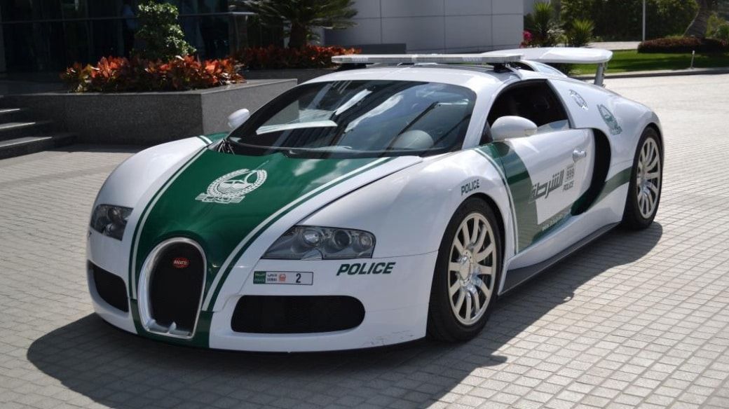 Dubai-police-Veyron.jpg